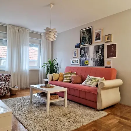 Apartment Quiet Center Sremska Mitrovica